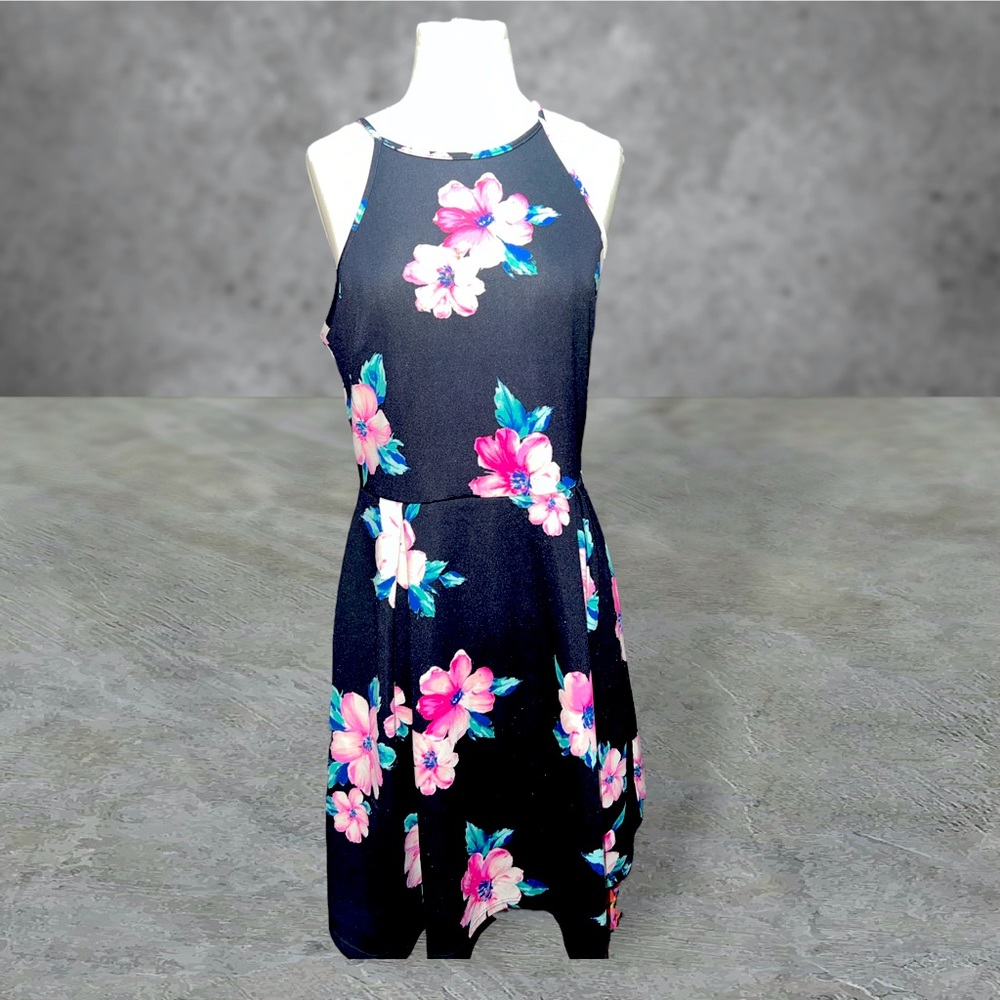 ☠️5/$20☠️ MONTEAU | JUNIORS FLORAL SLEEVELESS DRESS